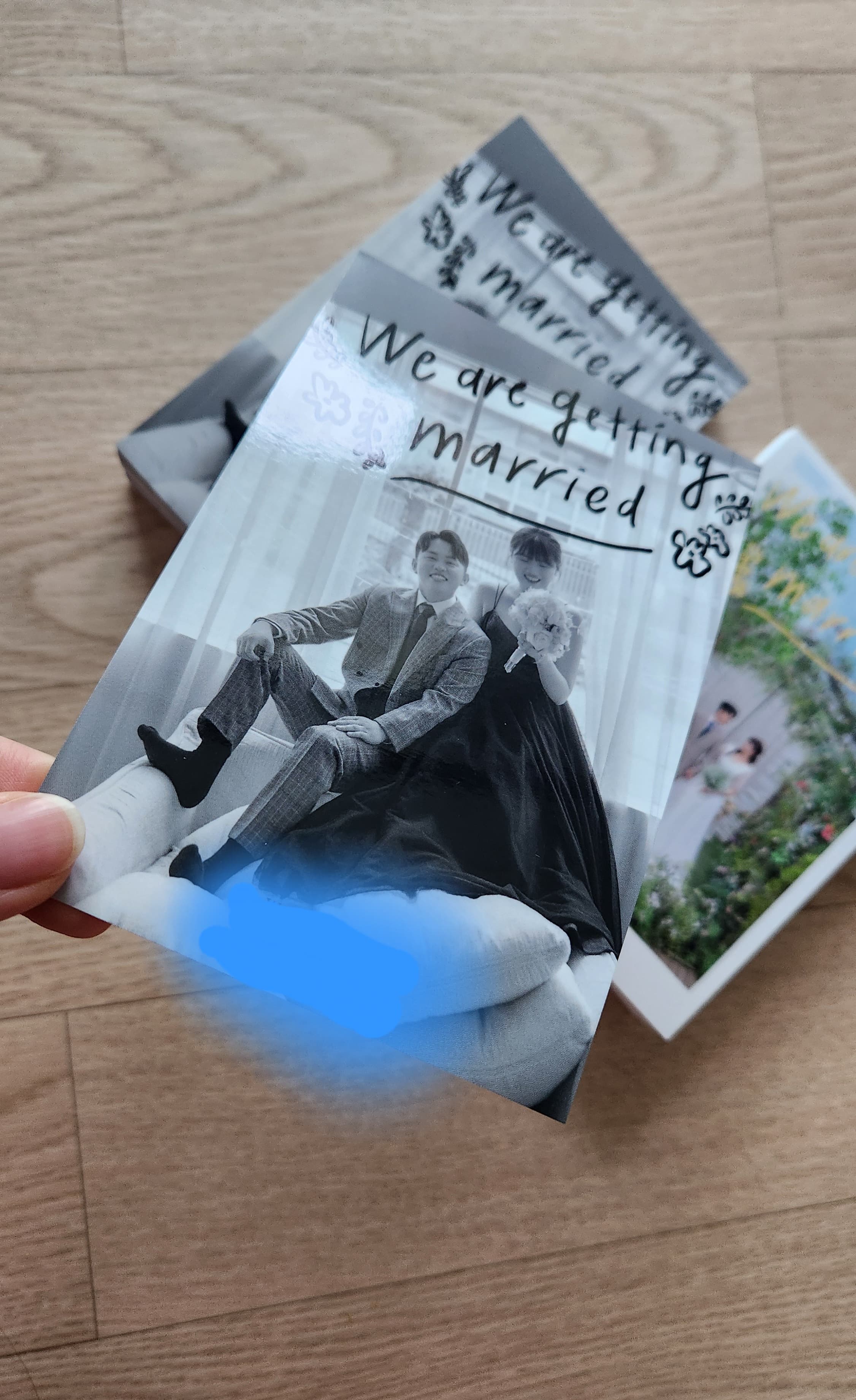 리뷰 슬라이드 이미지